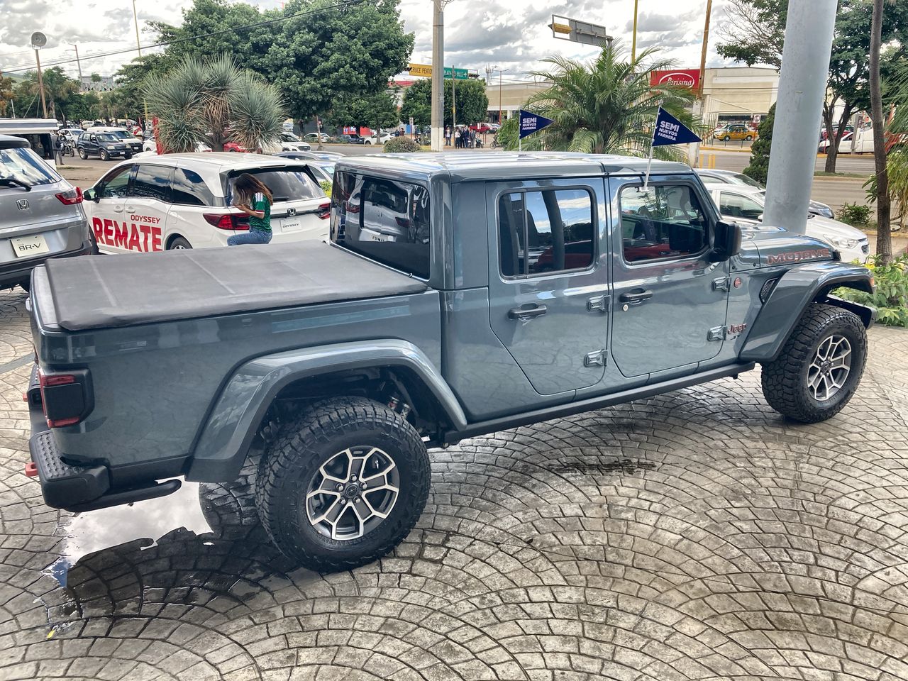 2025 Jeep JT 3.6 Mojave At