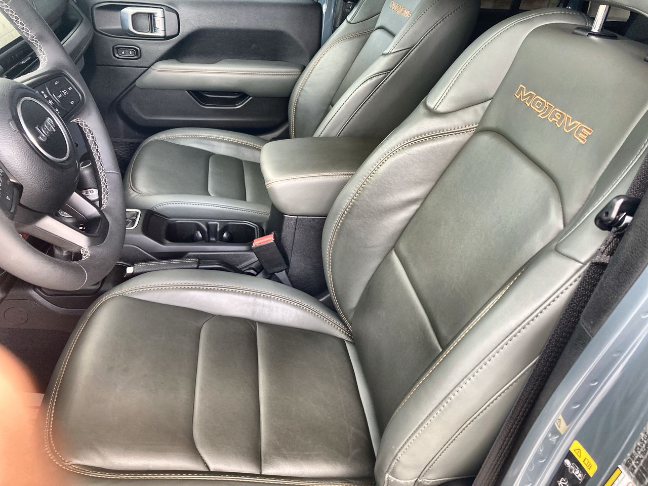 2025 Jeep JT 3.6 Mojave At