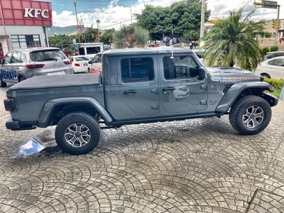 2025 Jeep JT 3.6 Mojave At