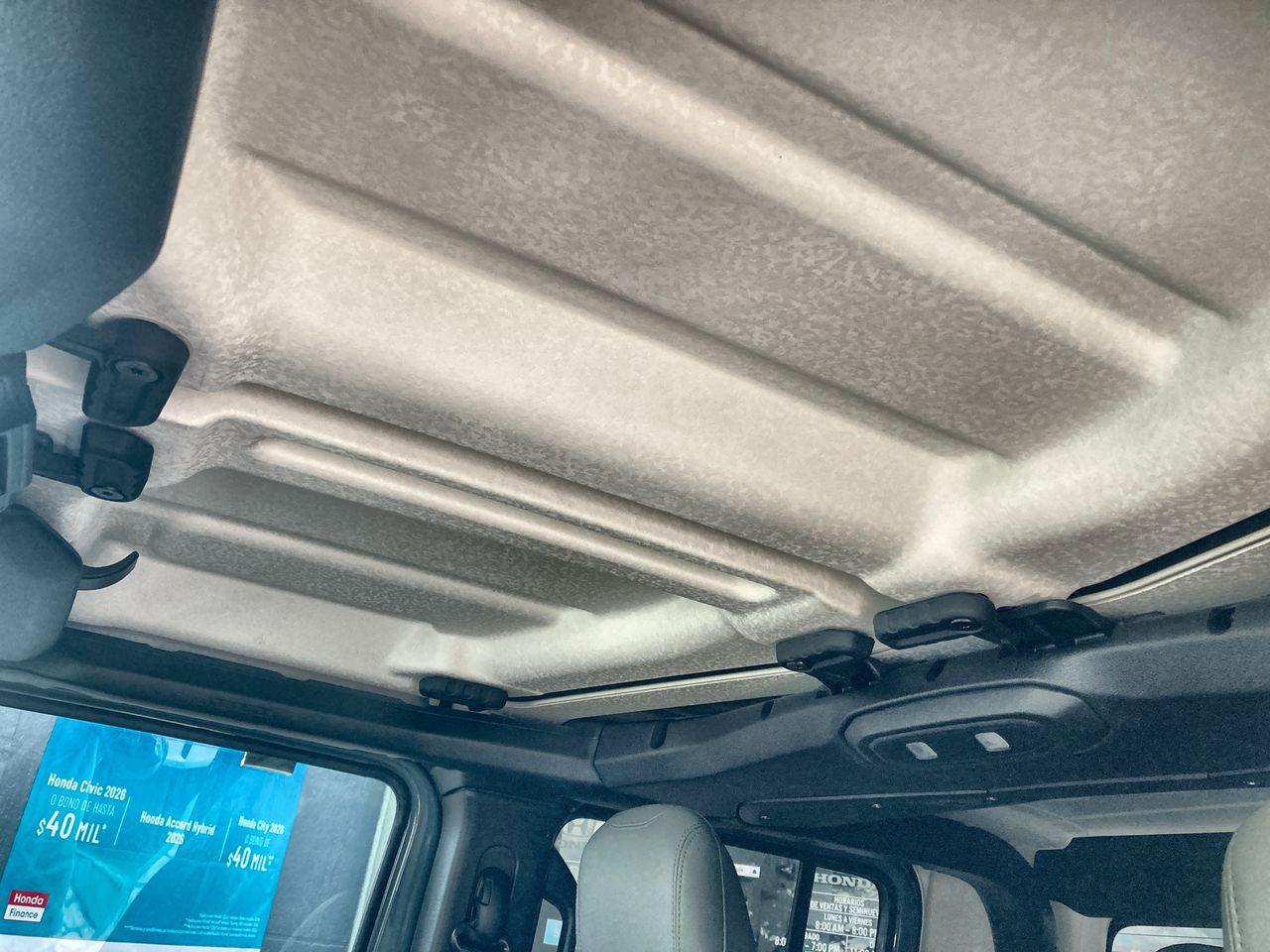 2025 Jeep JT 3.6 Mojave At