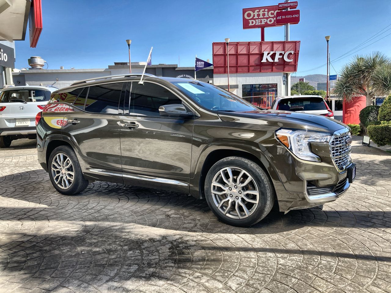 2023 GMC Terrain 1.5 Denali At