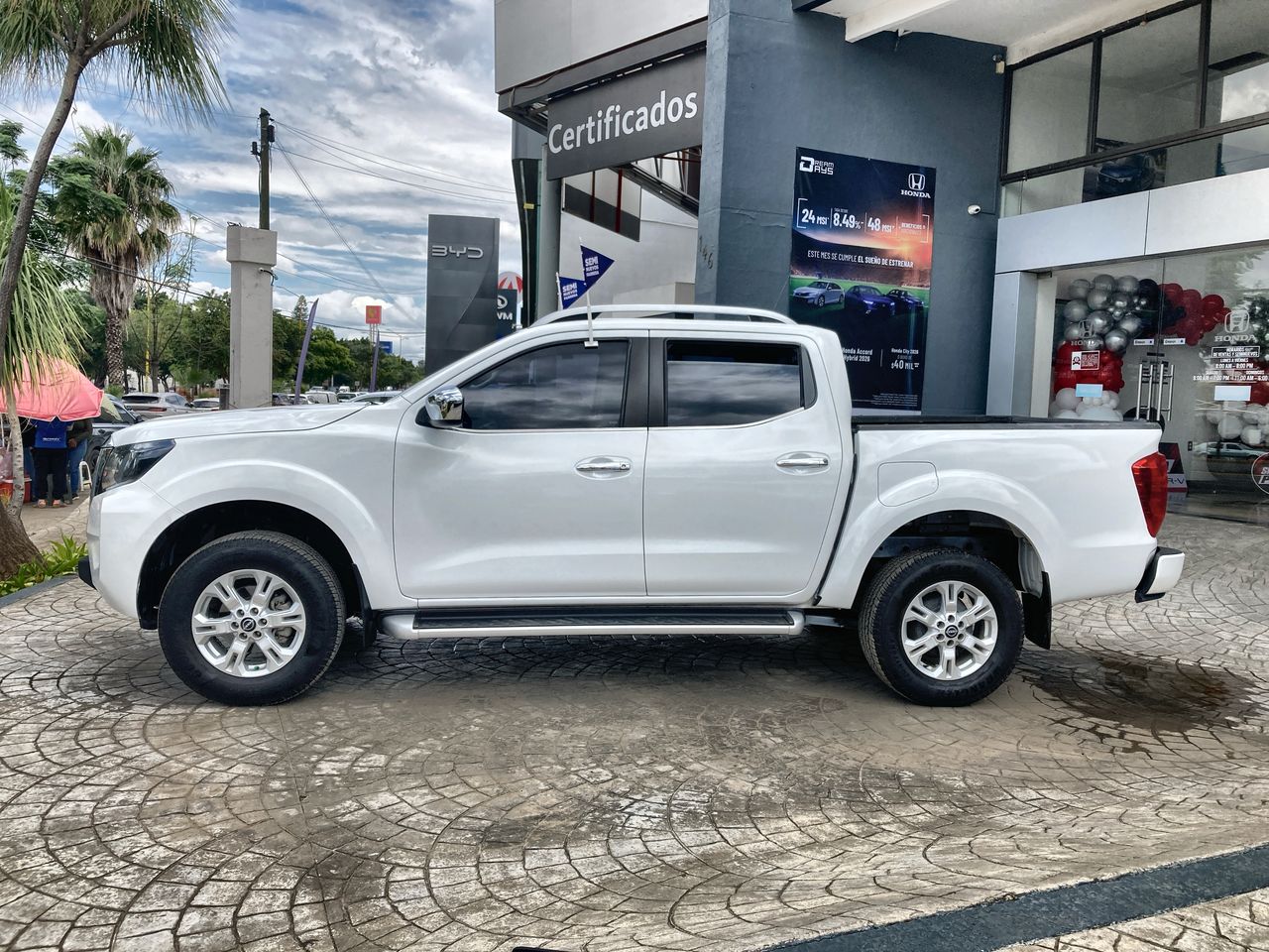 2023 Nissan Frontier 2.5 Le At