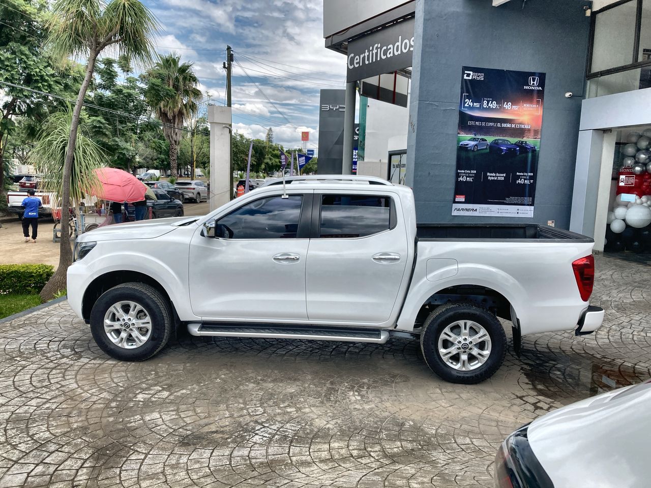 2023 Nissan Frontier 2.5 Le At