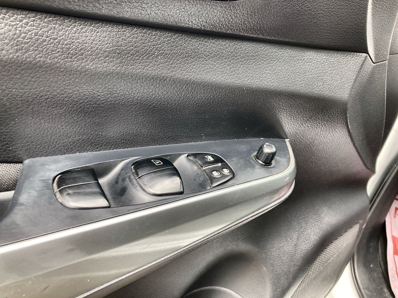 2023 Nissan Frontier 2.5 Le At