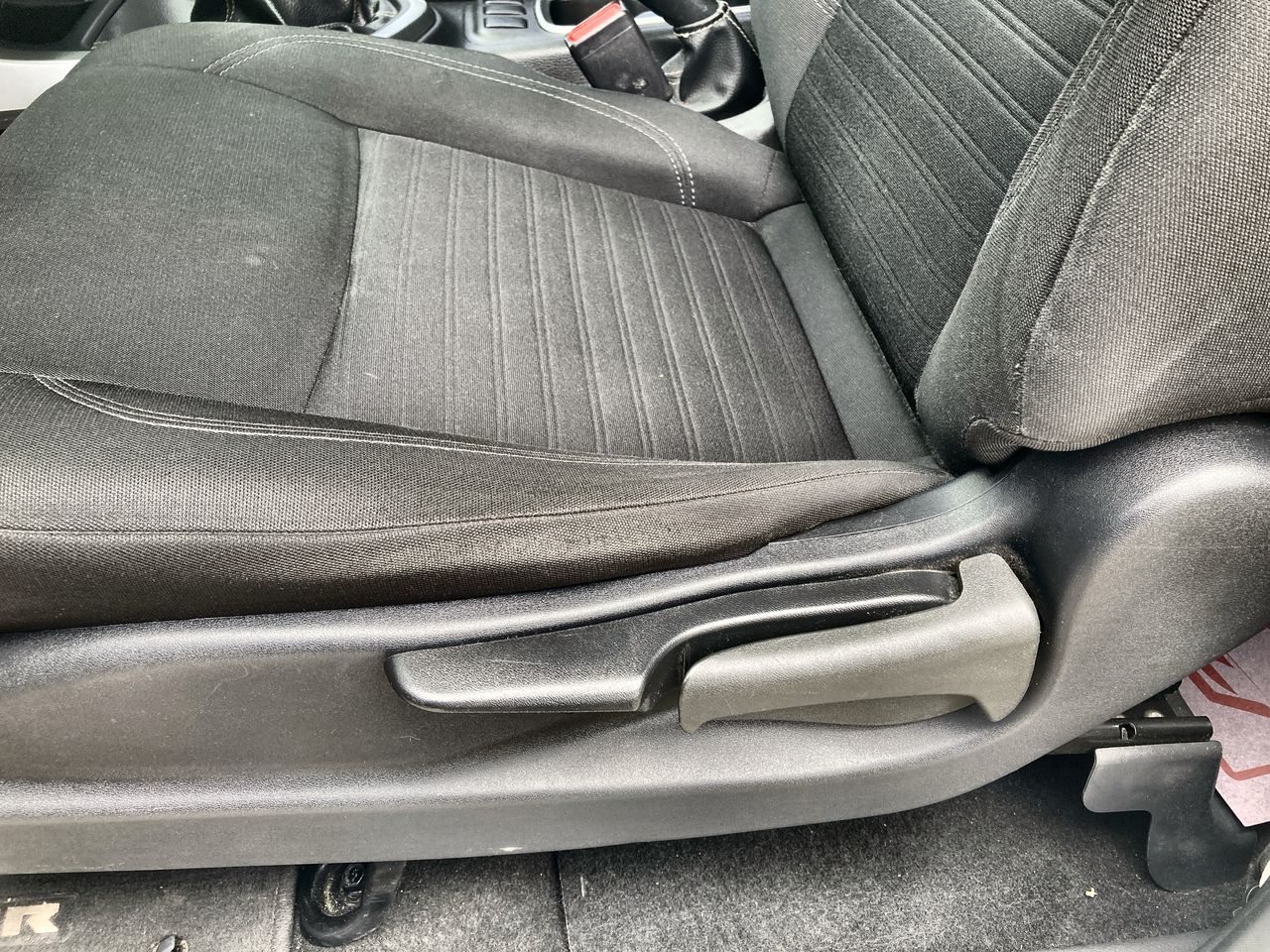 2023 Nissan Frontier 2.5 Le At