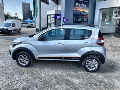 2024 FIAT Mobi 1.0 Trekking Mt
