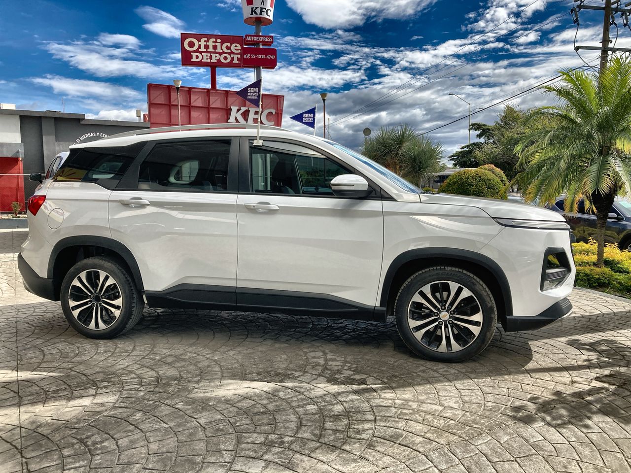 2023 Chevrolet Captiva 1.5 LT 7 pasajeros At