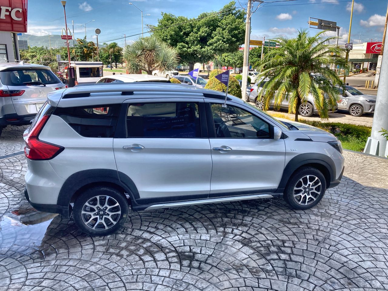 2023 Suzuki Ertiga 1.5 XL7 Glx At