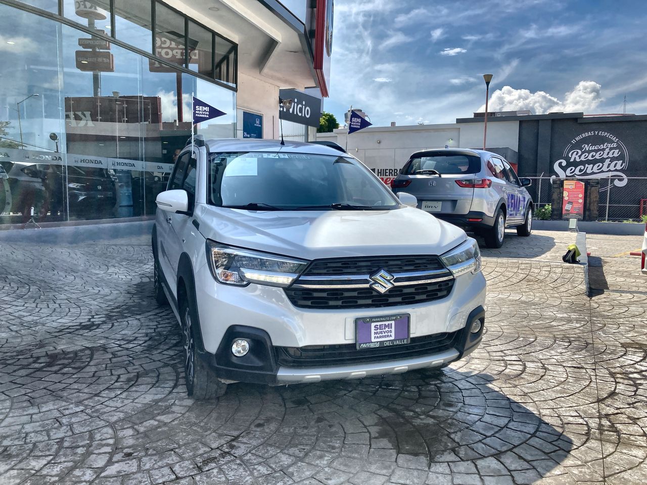 2023 Suzuki Ertiga 1.5 XL7 Glx At