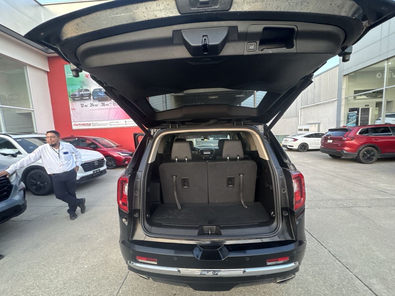 2023 GMC Acadia 3.6 Denali At