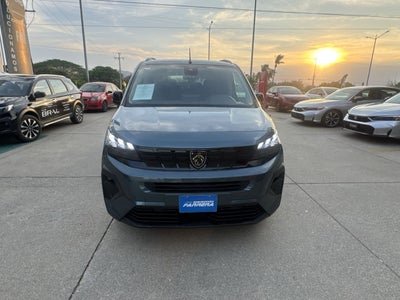 2025 Peugeot Rifter 1.2 Puretech Allure Pack At