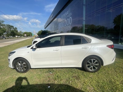 2023 Kia Rio 1.6 Sedan LX Mt