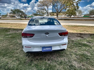 2021 Kia Rio 1.6 Sedan LX Mt