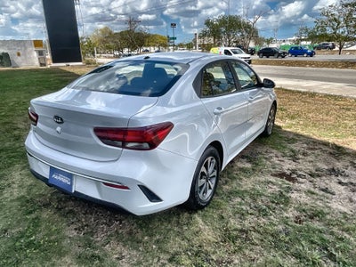 2021 Kia Rio 1.6 Sedan LX Mt