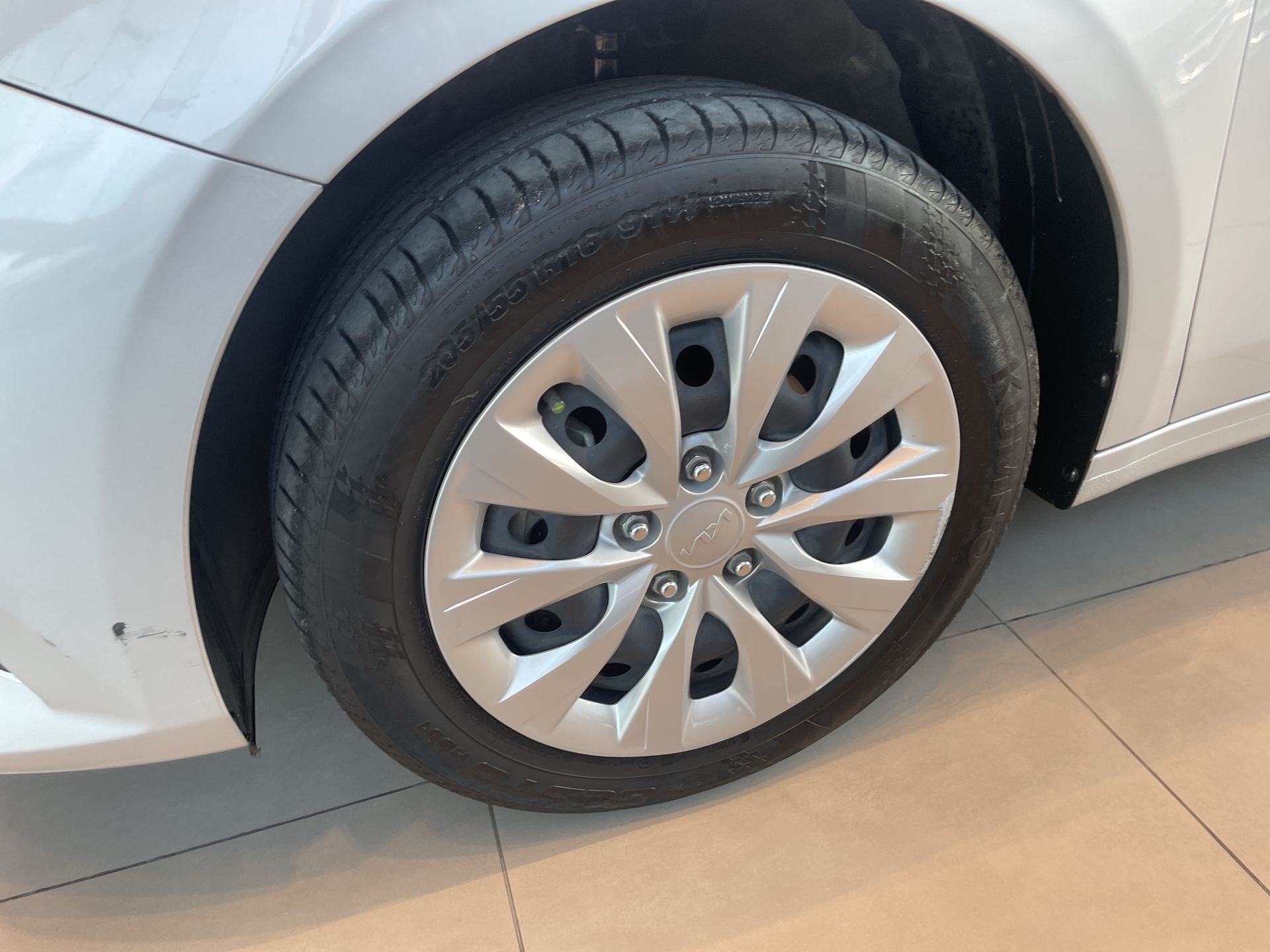 2023 Kia Forte 2.0 L Sedan Mt