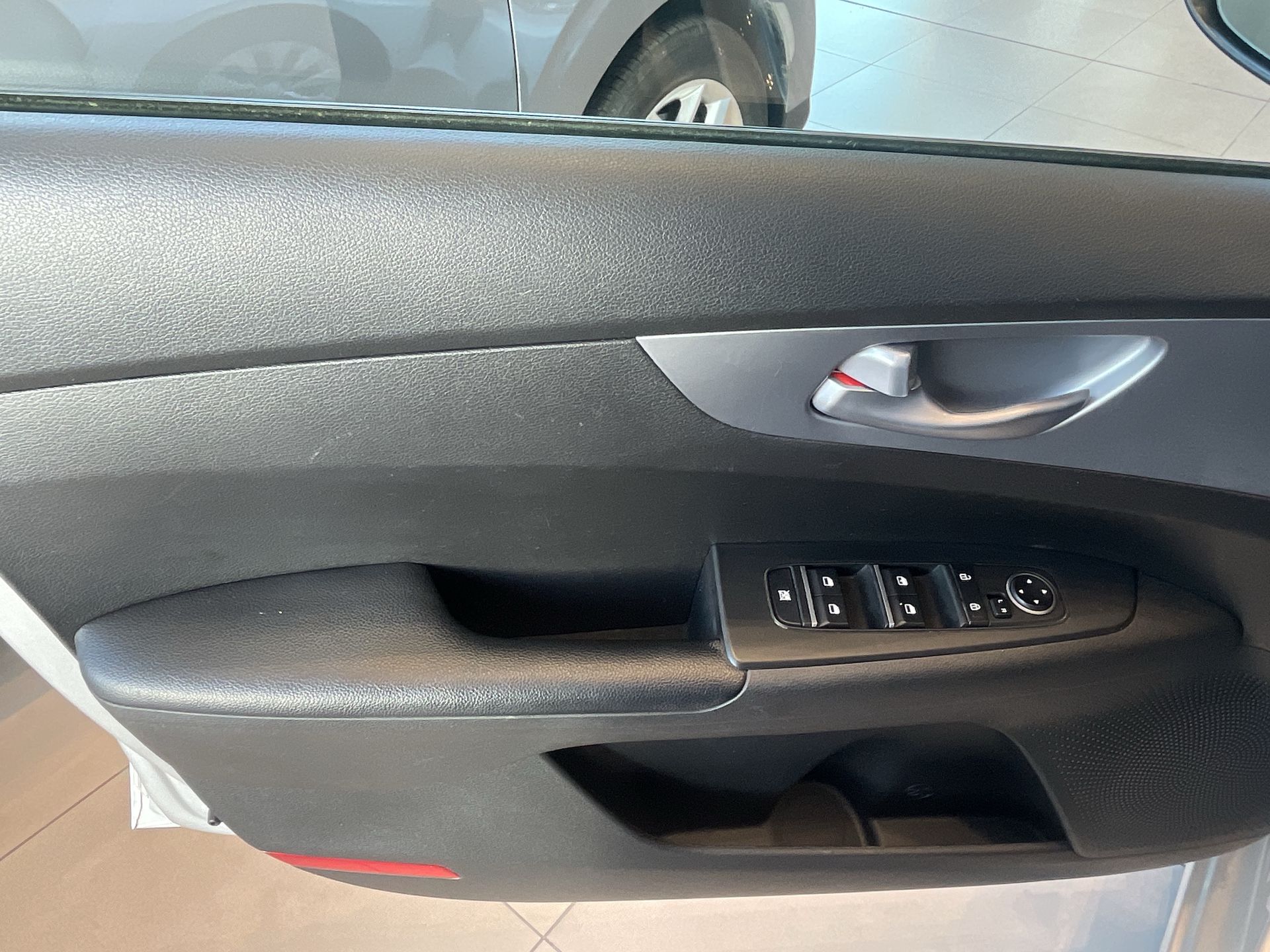 2023 Kia Forte 2.0 L Sedan Mt