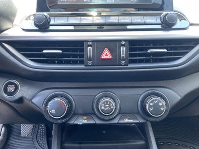 2022 Kia Forte 2.0 LX Mt