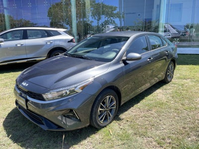 2022 Kia Forte 2.0 LX Mt