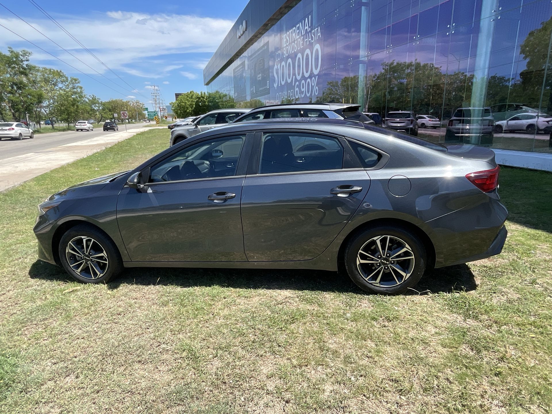 2022 Kia Forte 2.0 LX Mt