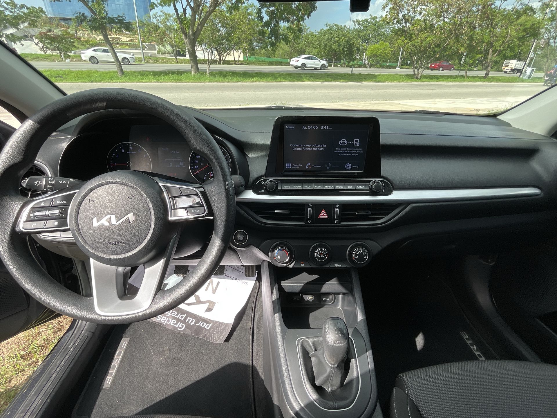 2024 Kia Forte 2.0 Lx Sedan Mt
