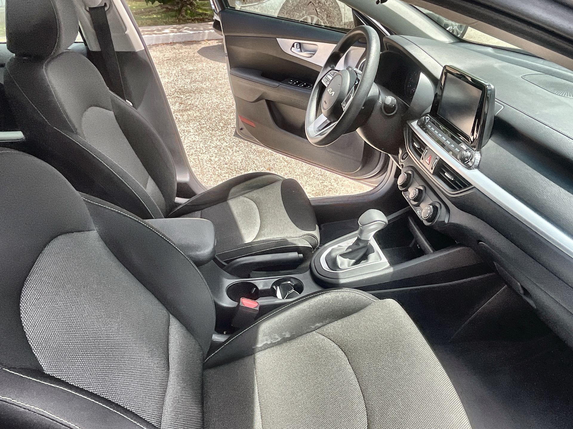 2024 Kia Forte 2.0 Lx Sedan At