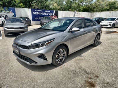 2024 Kia Forte 2.0 Lx Sedan At