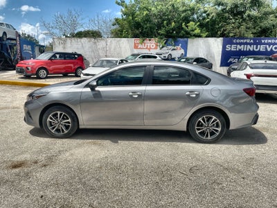 2024 Kia Forte 2.0 Lx Sedan At
