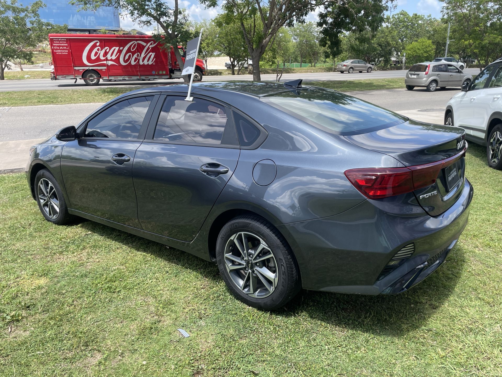 2023 Kia Forte 2.0 LX Mt
