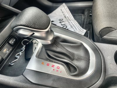 2022 Kia Forte 2.0 LX At