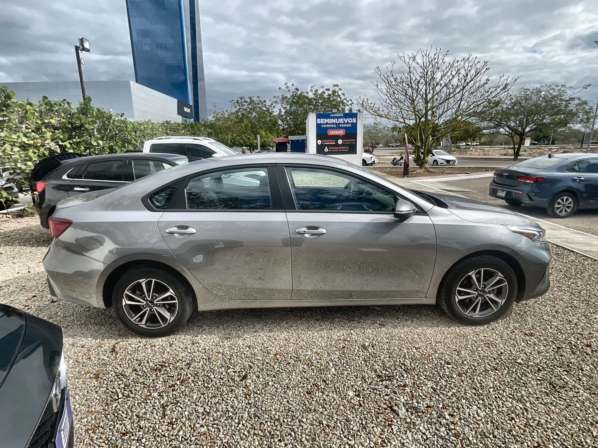 2022 Kia Forte 2.0 LX At