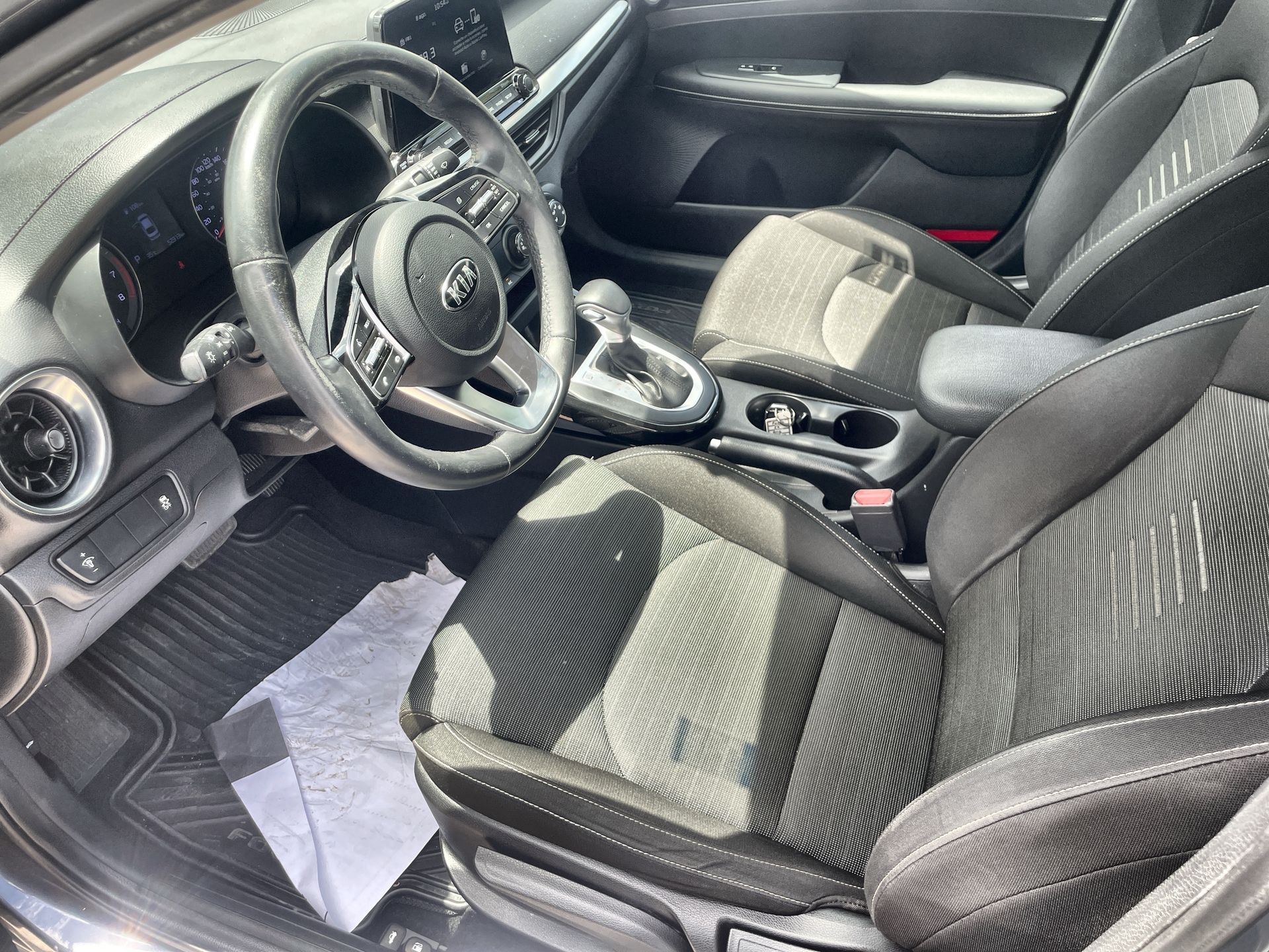 2020 Kia Forte 2.0 L 4 p At