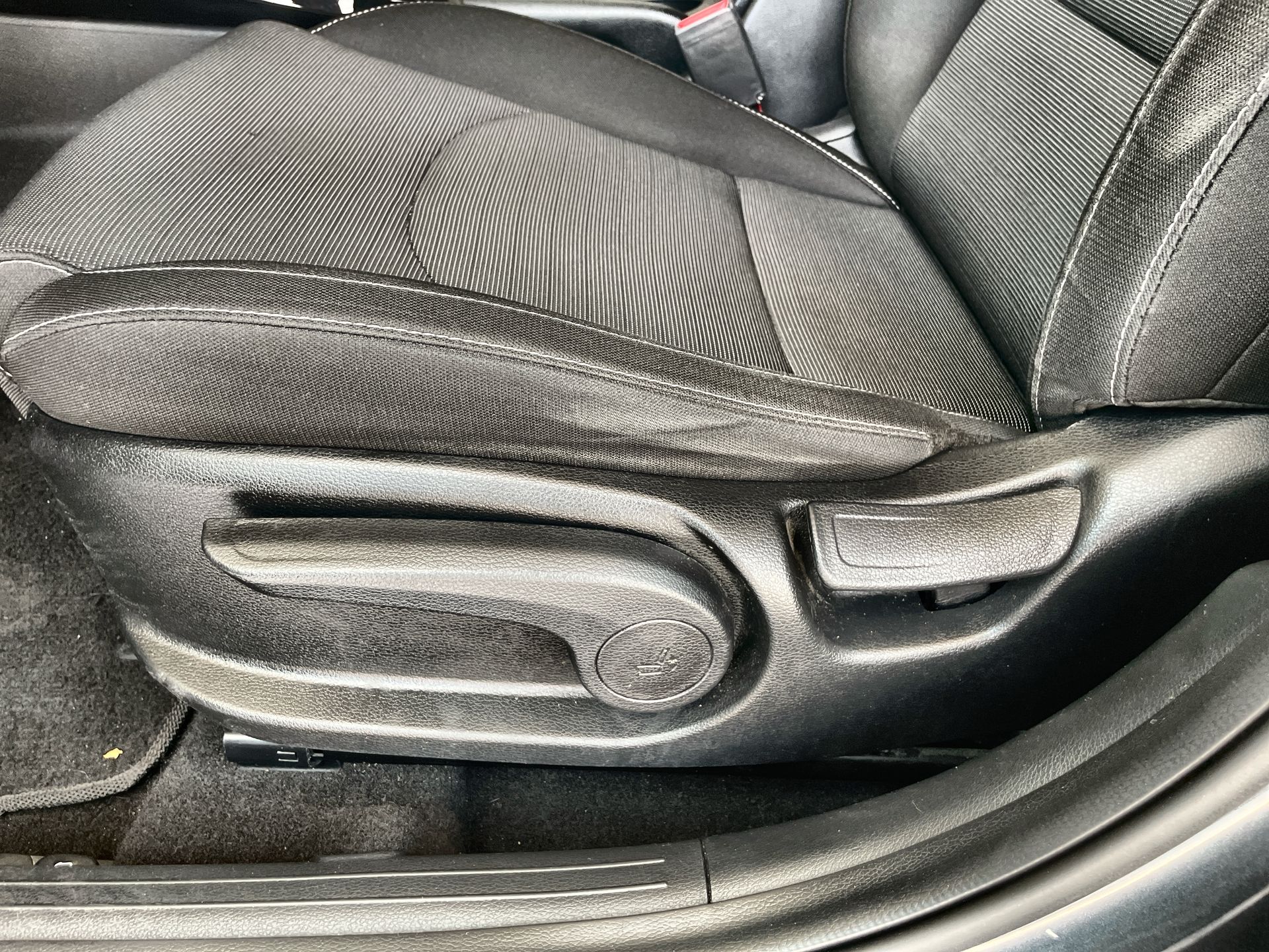 2021 Kia Forte 2.0 EX 4 p At