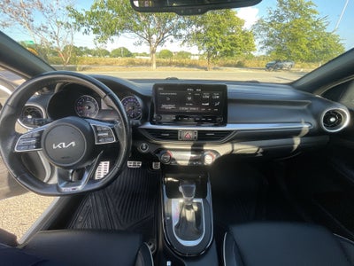 2023 Kia Forte 2.0 GT Line Sedan At