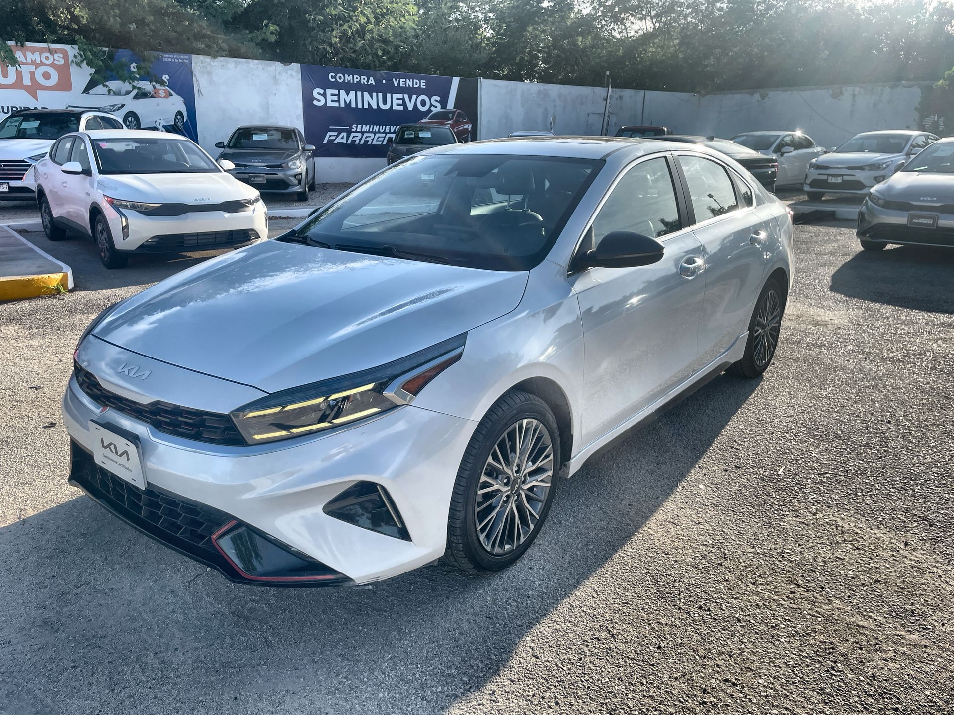 2023 Kia Forte 2.0 GT Line Sedan At