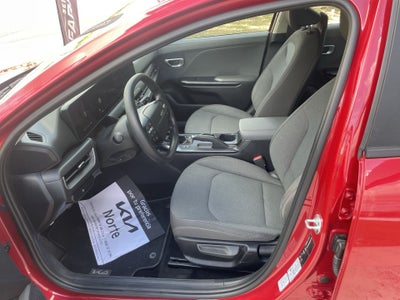 2025 Kia K4 2.0 L IVT At