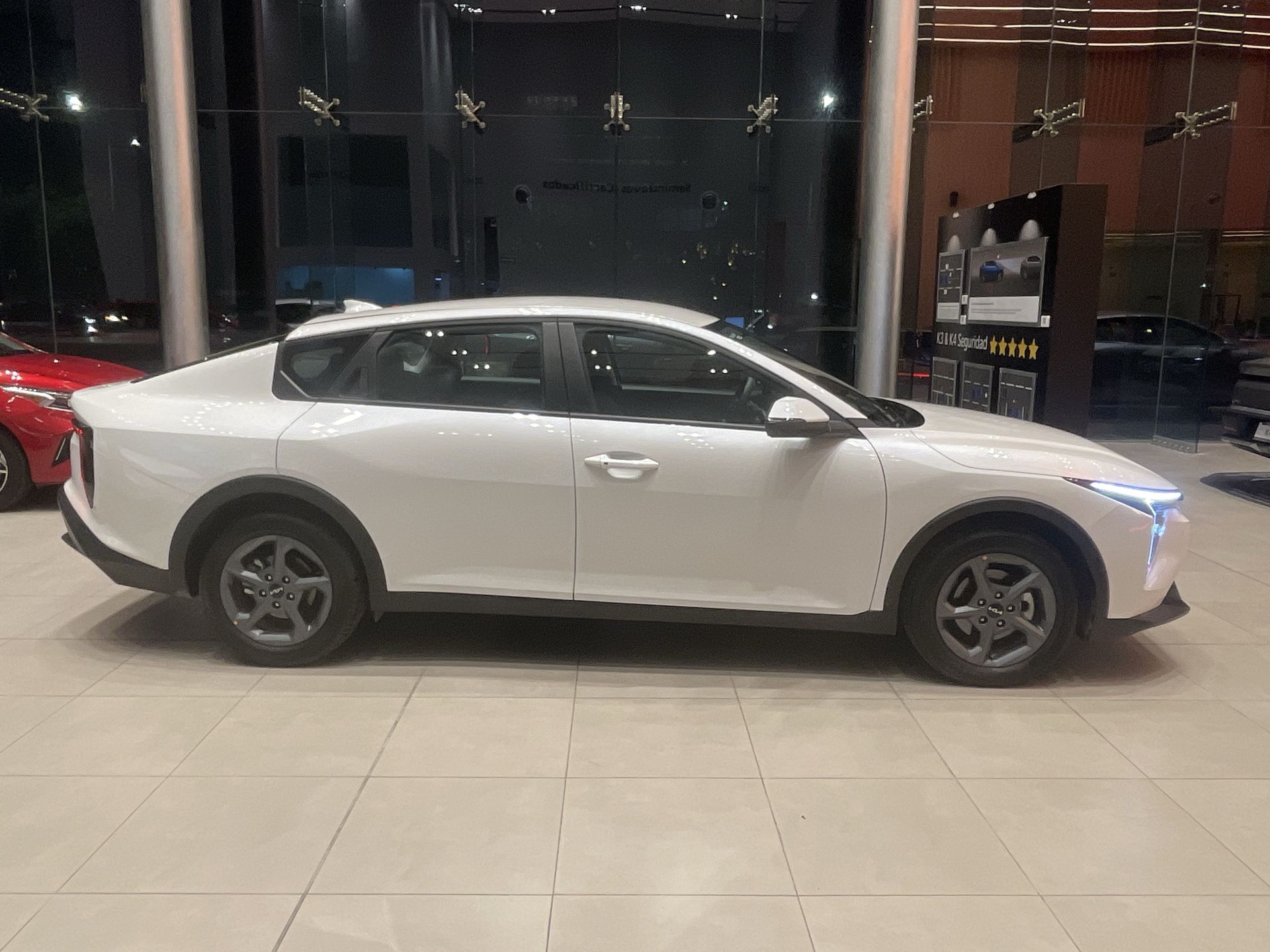 2025 Kia K4 2.0 Lx IVT At