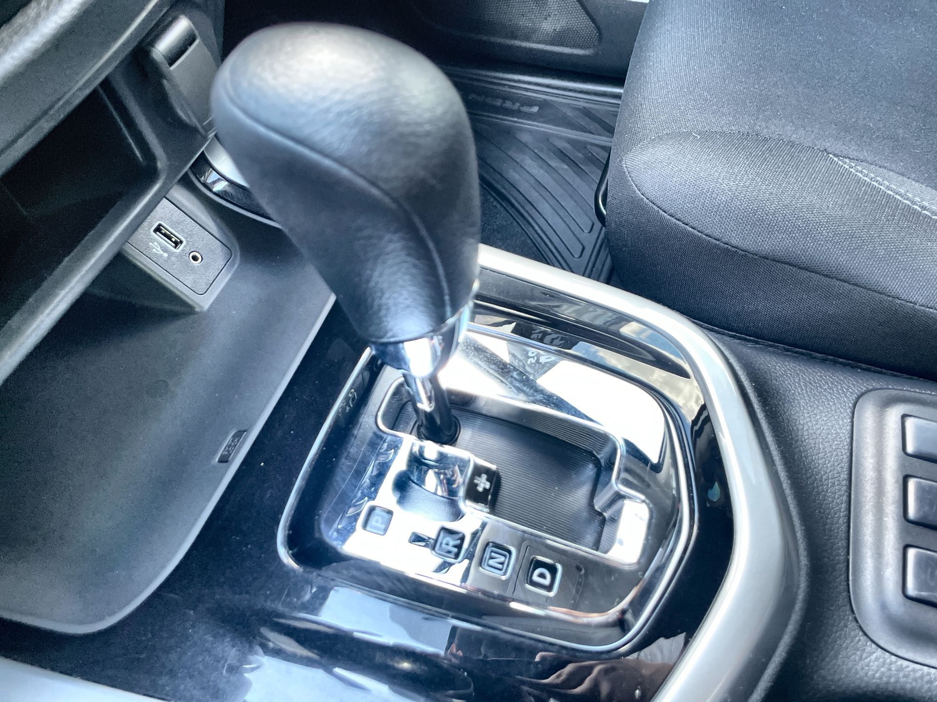 2023 Nissan Frontier 2.5 Le At