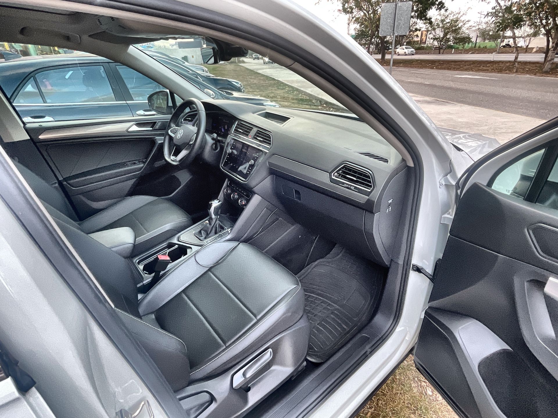 2023 Volkswagen Tiguan 1.4 Comfortline At