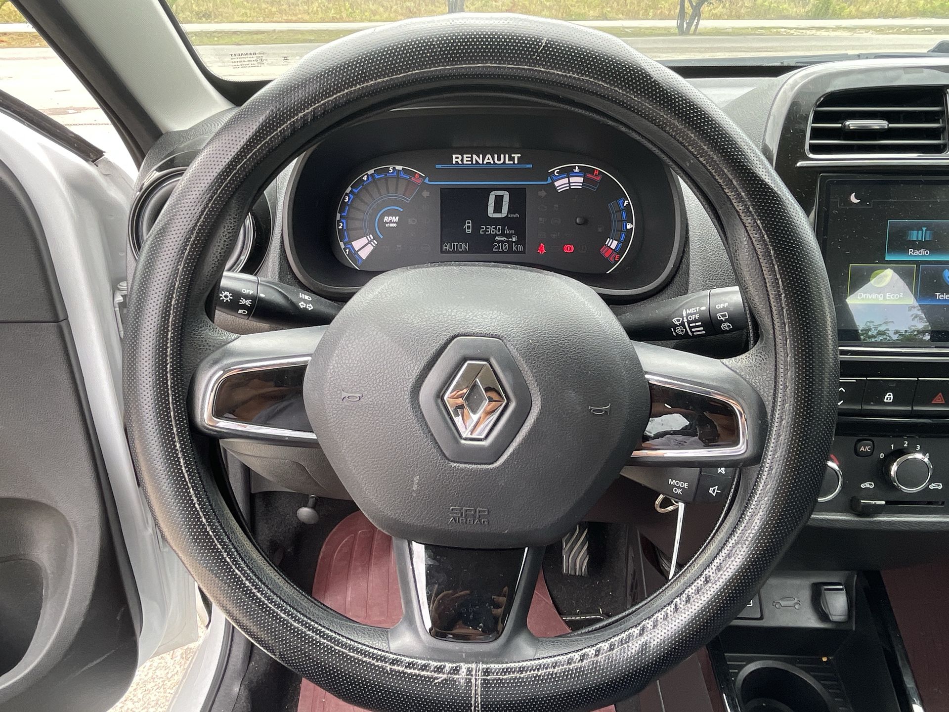 2025 Renault Kwid 1.0 Iconic Mt