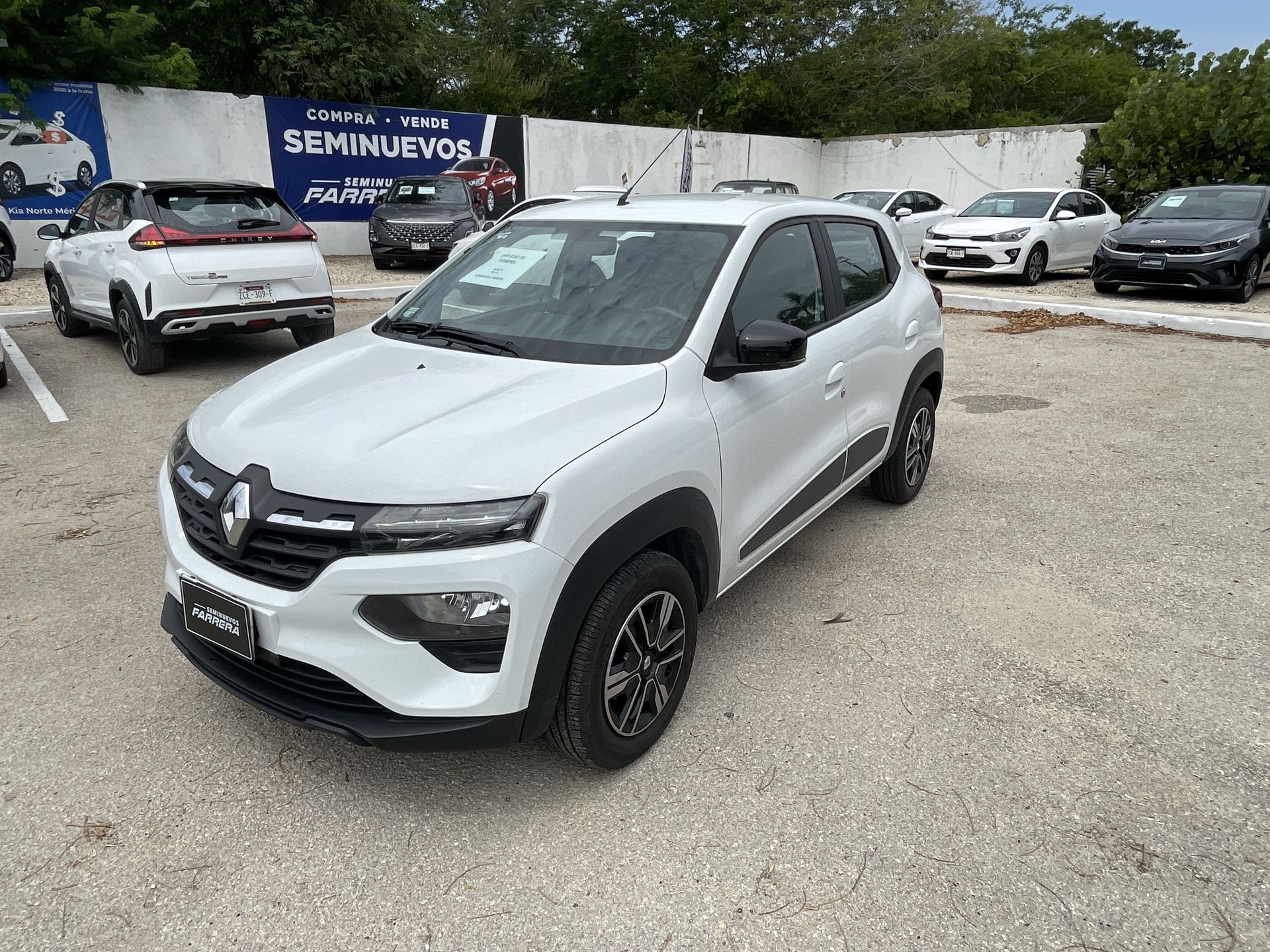 2025 Renault Kwid 1.0 Iconic Mt