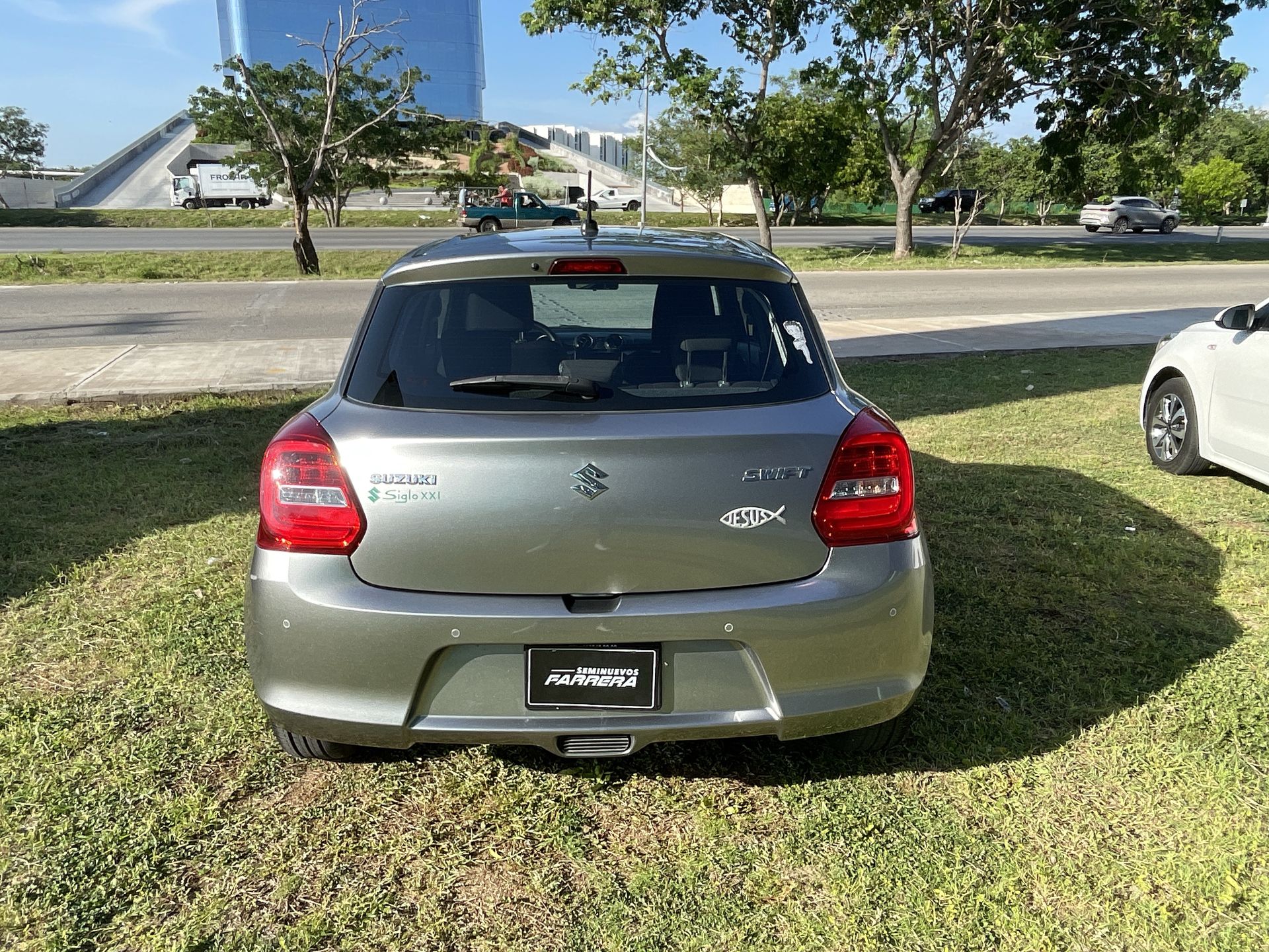 2024 Suzuki Swift 1.2 Glx At