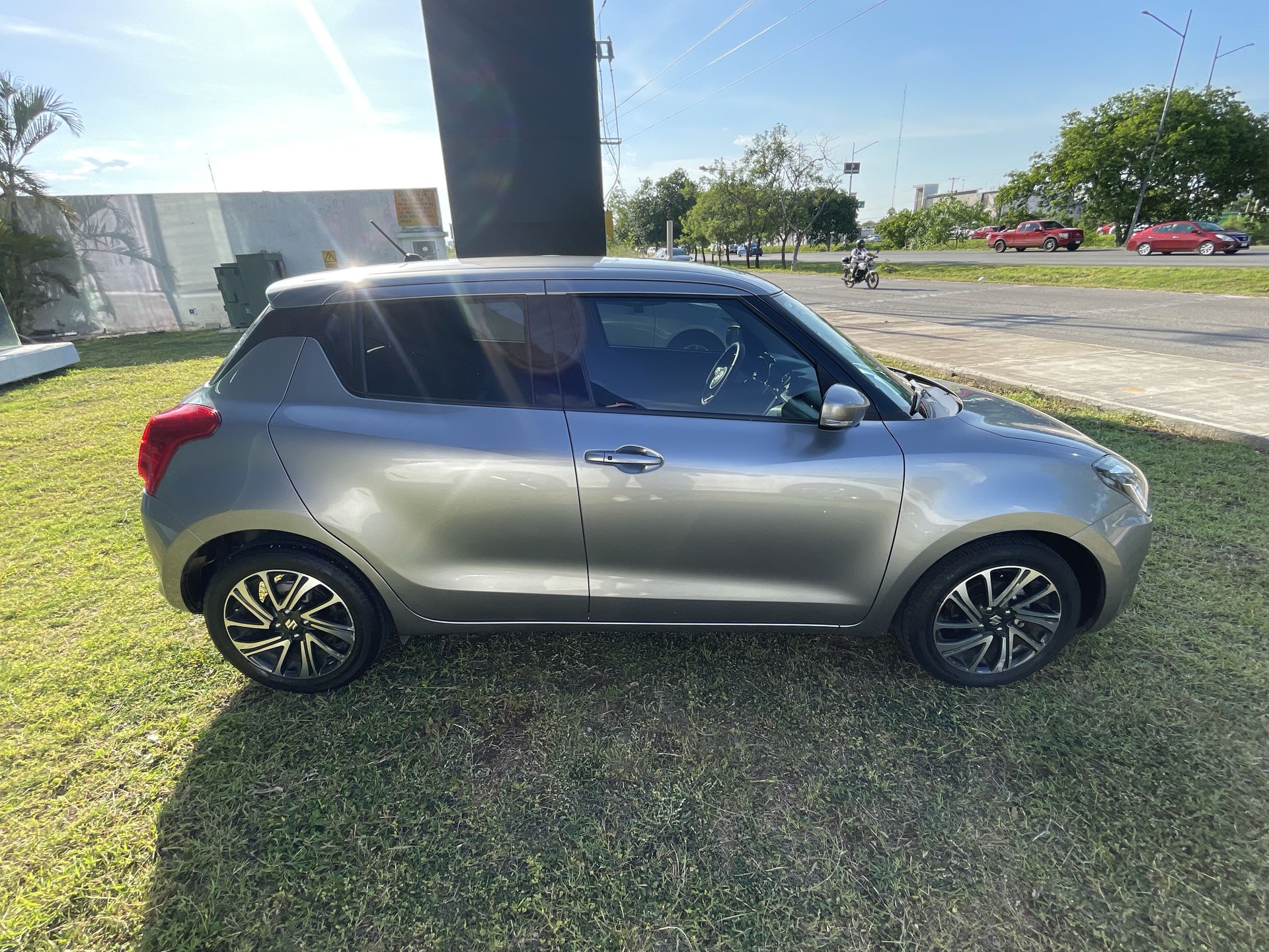 2024 Suzuki Swift 1.2 Glx At