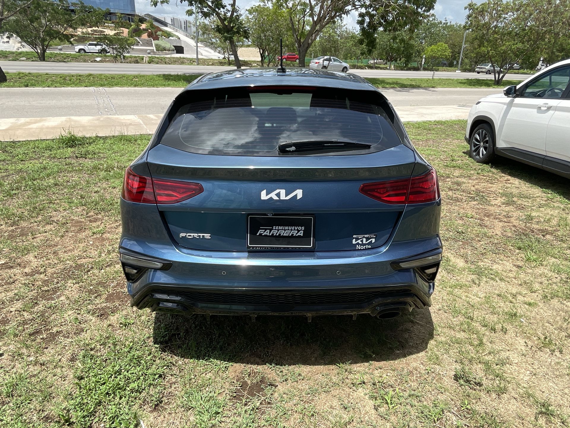 2022 Kia Forte 2.0 GT Line 4p At