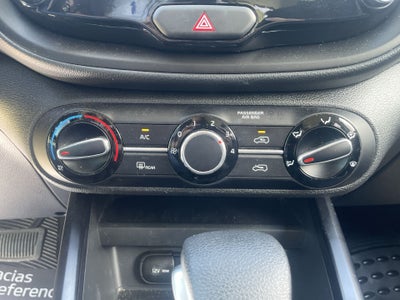 2022 Kia Soul 1.6 LX At