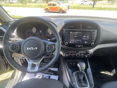2022 Kia Soul 1.6 LX At