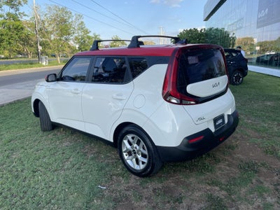 2022 Kia Soul 1.6 LX At
