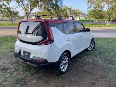 2022 Kia Soul 1.6 LX At