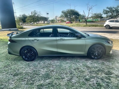 2025 Dodge Attitude 1.5 Gt At