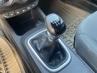 2022 Chevrolet Aveo 1.5 Ls Mt
