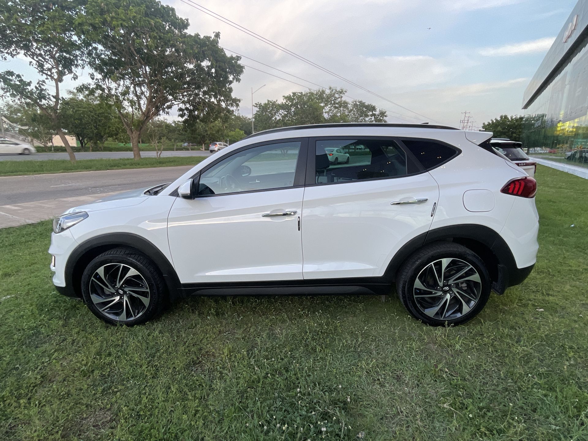 2021 Hyundai Tucson 2.4 Limited Tech At